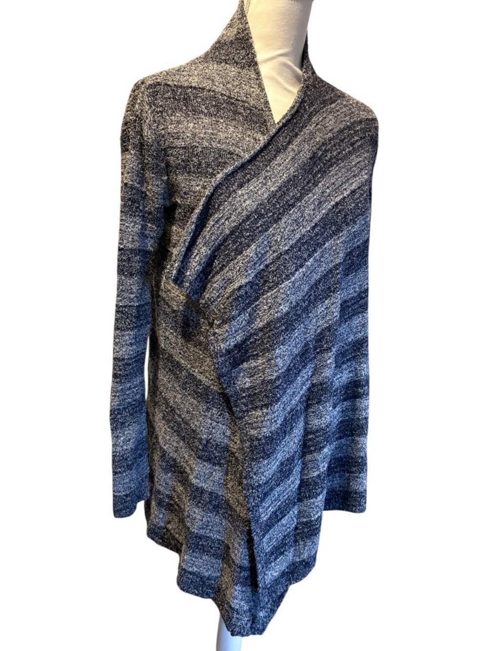 Barefoot Dreams Bamboo Chic Lite Wrap Cardigan - Picture 1 of 6